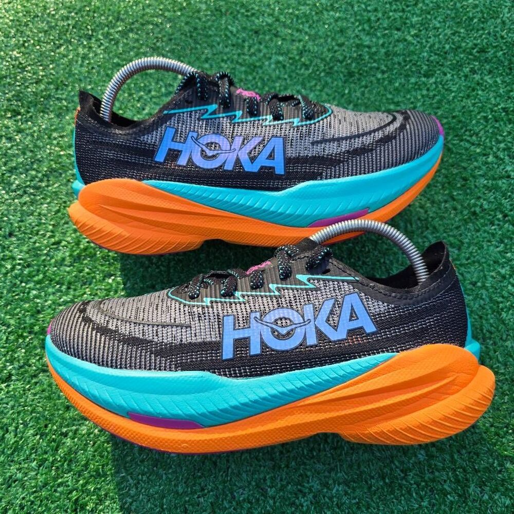 Hoka One One Mach X2 - Women's Runnig shoes - Size 6B